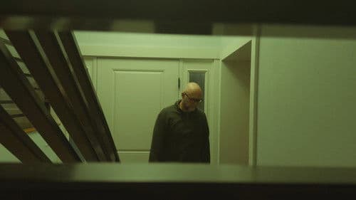 Everything Must Be Perfect Bild 3