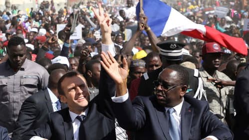 La Ve République vue d'ailleurs : Du général de Gaulle à Emmanuel Macron Bild 1