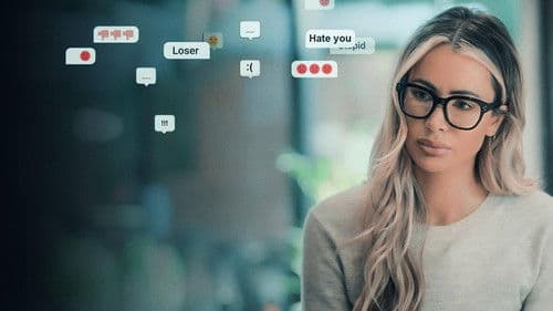 Olivia Attwood vs The Trolls Bild 1