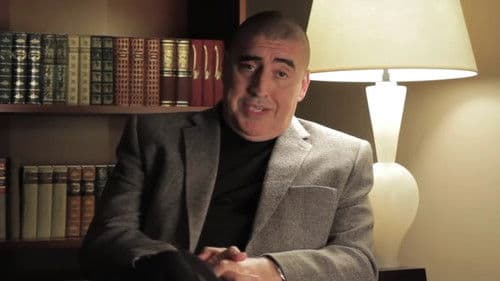 Children's Theater Critic with Alfred Molina Bild 1