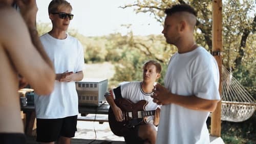 ROAM: Smile Wide Documentary Bild 1