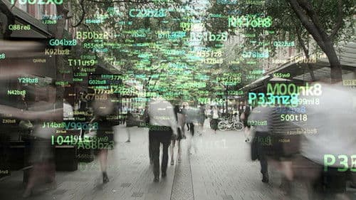 Facebook: Cracking the Code Bild 1