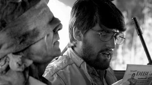 Héctor Oesterheld comparte un choripán con sus verdugos Bild 1