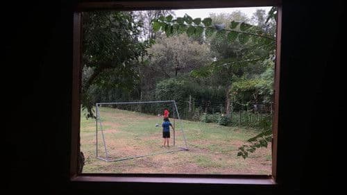 Mis hermanos juegan al futbol Bild 1