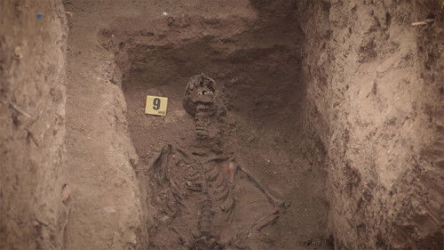 La Historia Enterrada Bild 2