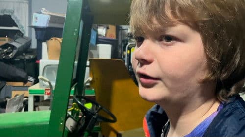 Guy on the Outside Bild 4