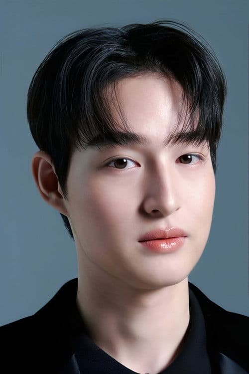 อัครภัทร์ สุทธิเธียรณรงค์