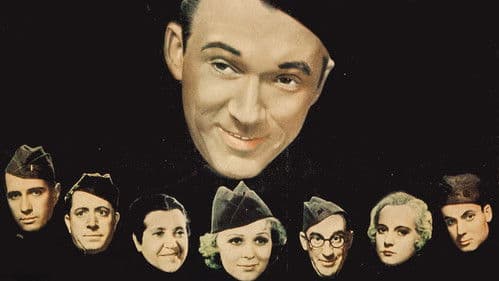 Private Jones Bild 1