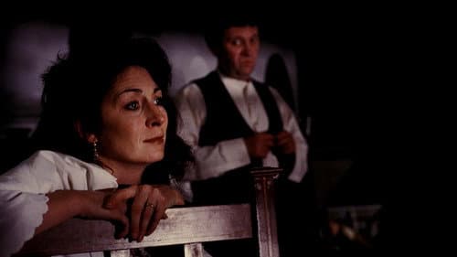 Anjelica Huston on James Joyce: A Shout in the Street Bild 6