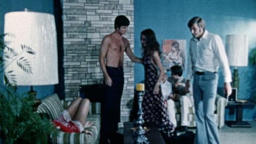 The Young Marrieds Bild 3