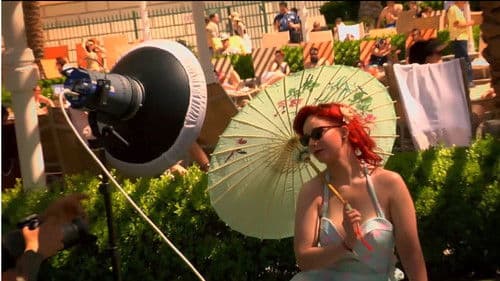 Bombshells and Dollies Bild 1