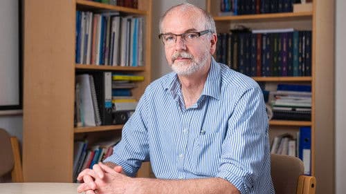 Race Against the Virus: Hunt for a Vaccine Bild 1