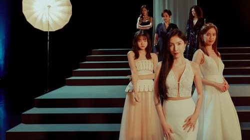 Born for the Spotlight Bild 3