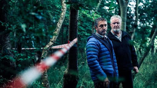 Murder In A Small Town Bild 2