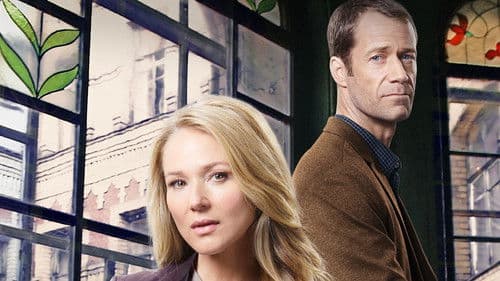 Deadly Deed: A Fixer Upper Mystery Bild 1