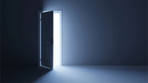 Living with the Dead Bild 2