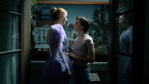 Smalltown Girl Bild 4