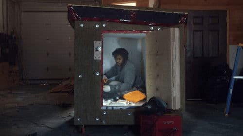 Someone Lives Here Bild 2