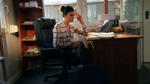 Manon, secrétaire débutante Bild 6