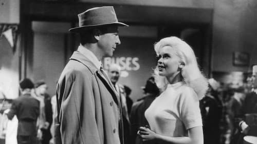 The Wayward Bus Bild 1