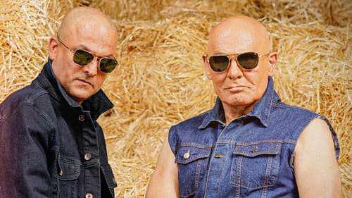 نیسان آبی Bild 1