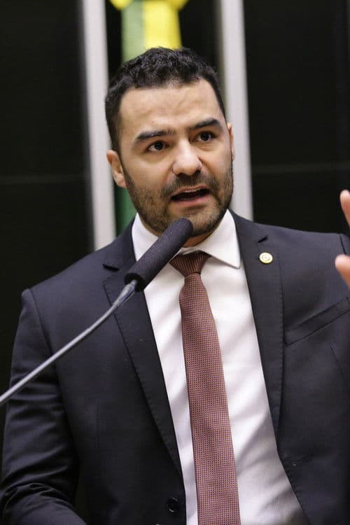 Arthur Moledo do Val