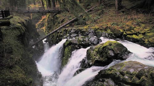 BluScenes: Majestic Waterfalls Bild 3