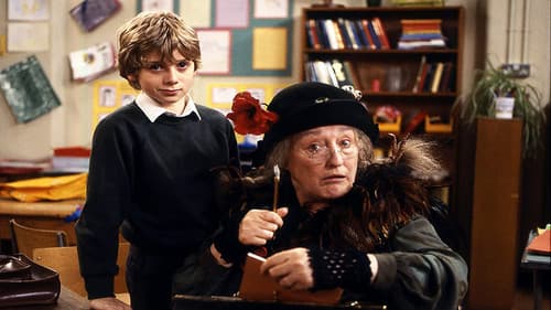 Simon and the Witch Bild 1