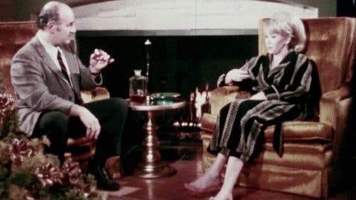 Her Odd Tastes Bild 1