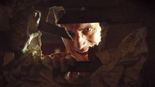 Girl on the Third Floor Bild 5