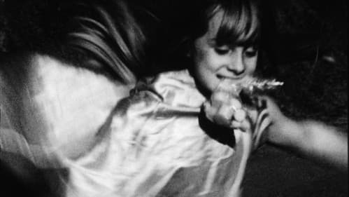 My Name Is Oona Bild 2