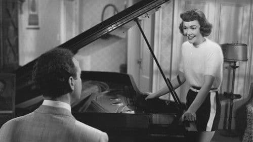 A Kiss in the Dark Bild 5