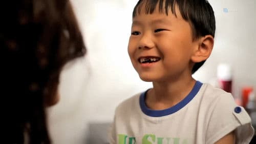 Үл таних эмэгтэй Bild 2