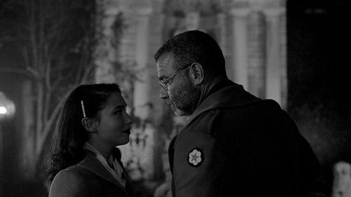 Across the River and into the Trees Bild 3