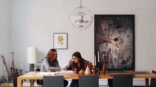 Tiny Furniture Bild 1