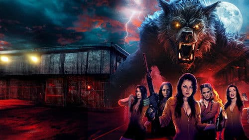 Werewolf in a Women's Prison Bild 1
