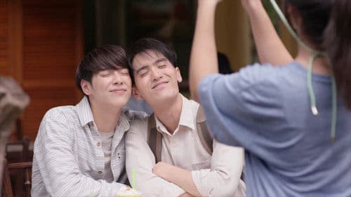 Mystique in the Mirror Bild 5