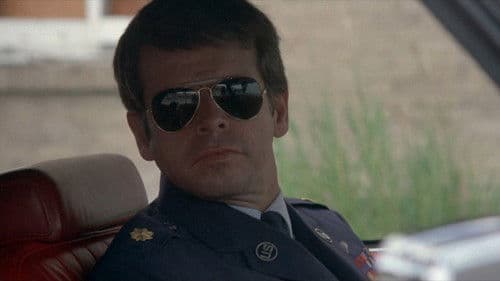 Der Mann mit der Stahlkralle Bild 3