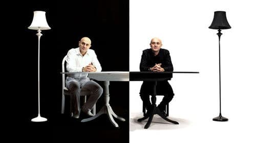 Everything and Nothing Bild 1