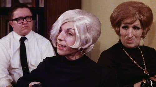 Let Me Die a Woman Bild 4