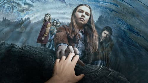 Home Before Dark Bild 6