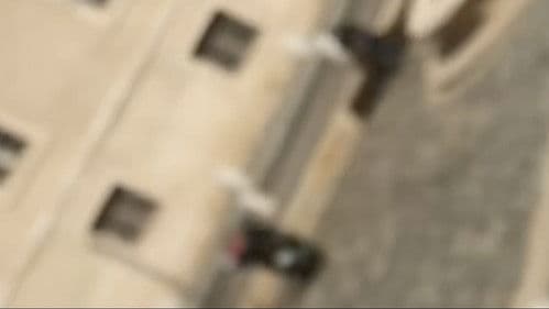 Everything and Nothing at the Same Time Bild 4