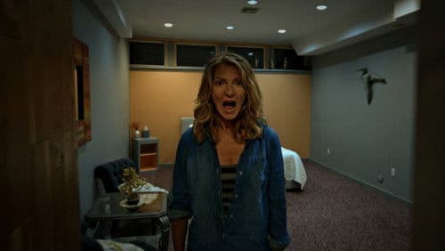 What Happened at 625 River Road? Bild 1