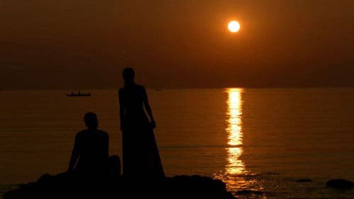 Girlfriend for Hire Bild 1