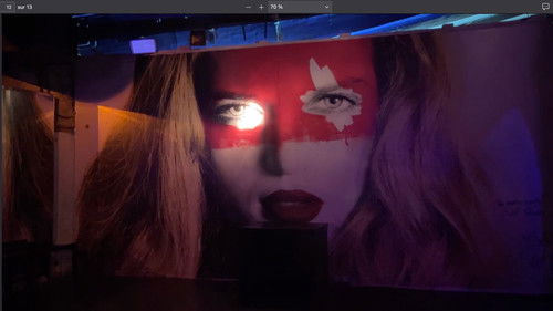 Étudiantes en terrain miné Bild 5