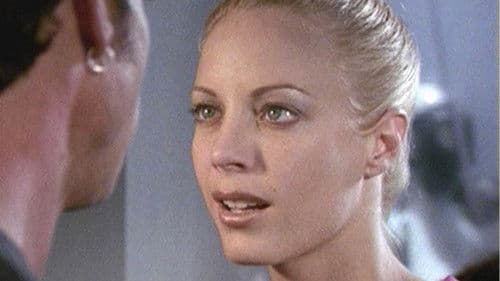 Emmanuelle 2000: Nackte Tatsachen Bild 1