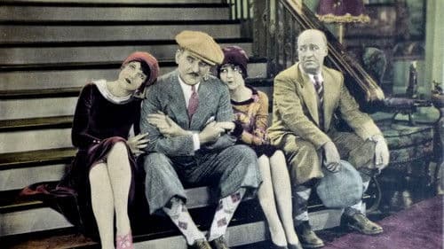 Cradle Snatchers Bild 1