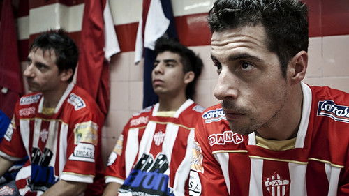 Der Spieler mit der Nummer 5 Bild 2