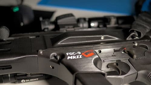 Plastic Defence Bild 7