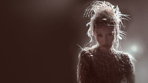 Miley Cyrus: Something Beautiful Bild 3